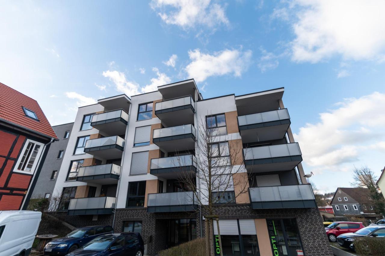 Dwellstay - Modernes Apartment I 55Qm I 2 Zimmer I Kueche I Bad I Terrasse I Tv I Wlan Bad Hersfeld Kültér fotó
